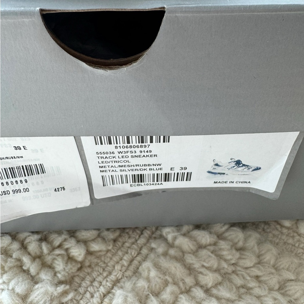 NIB Balenciaga Track Sneaker LED Metallic Silver and blue size 39 SUPER RARE - Picture 5 of 5